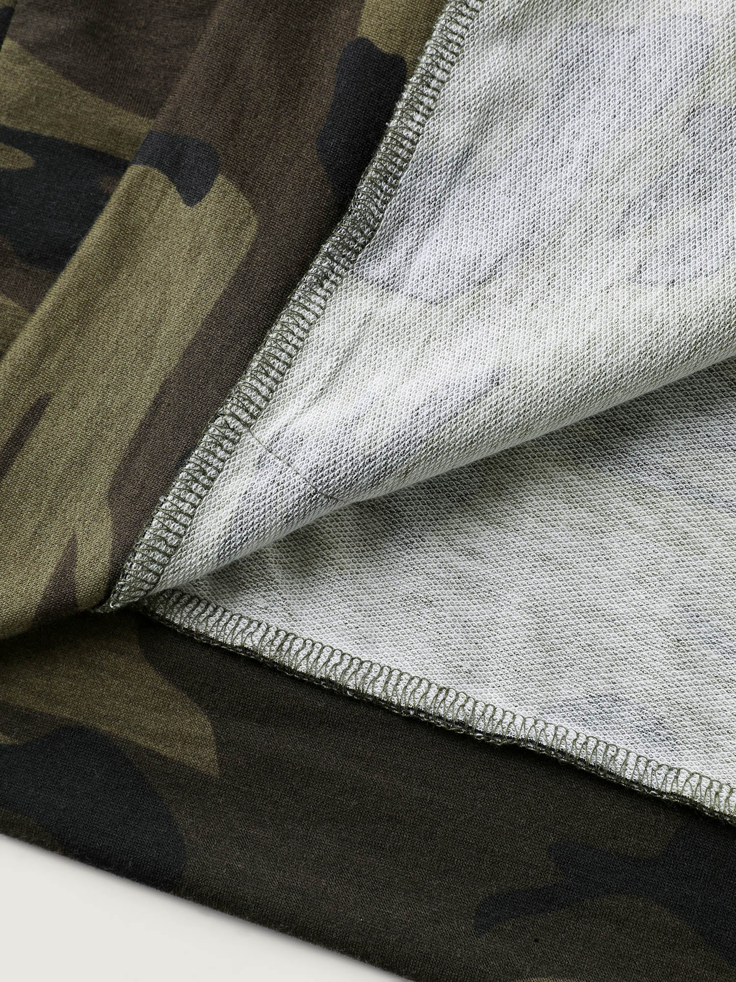 Camouflage Print Stretchy Zipper Hoodie
