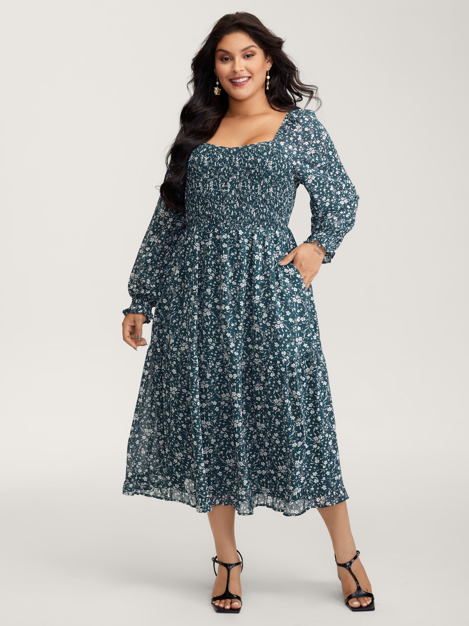 Floral Print Shirred Bodice Maxi Dress