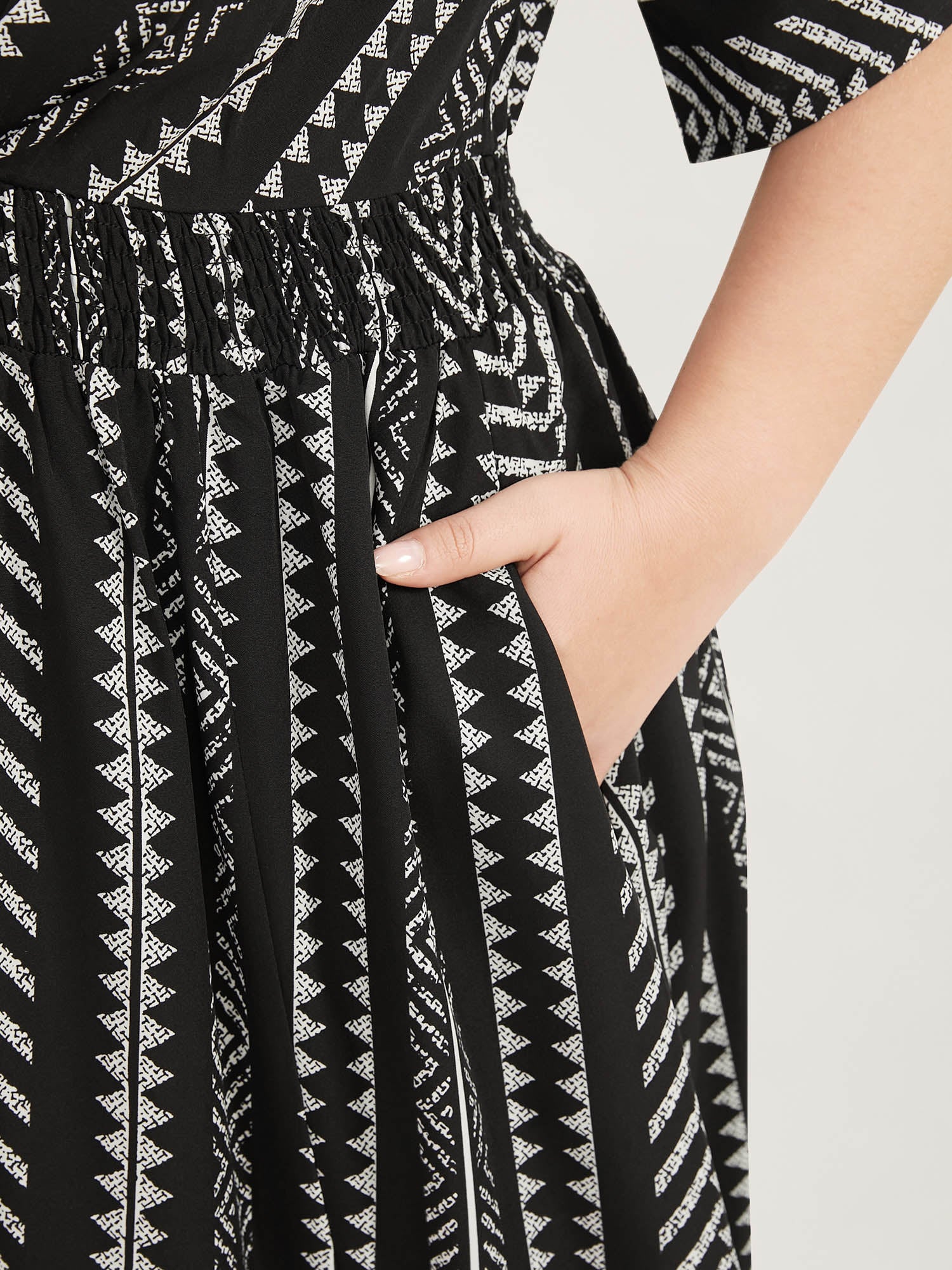 Solid Geometric Dolman Sleeve Pocket Shirred Split Hem Dress