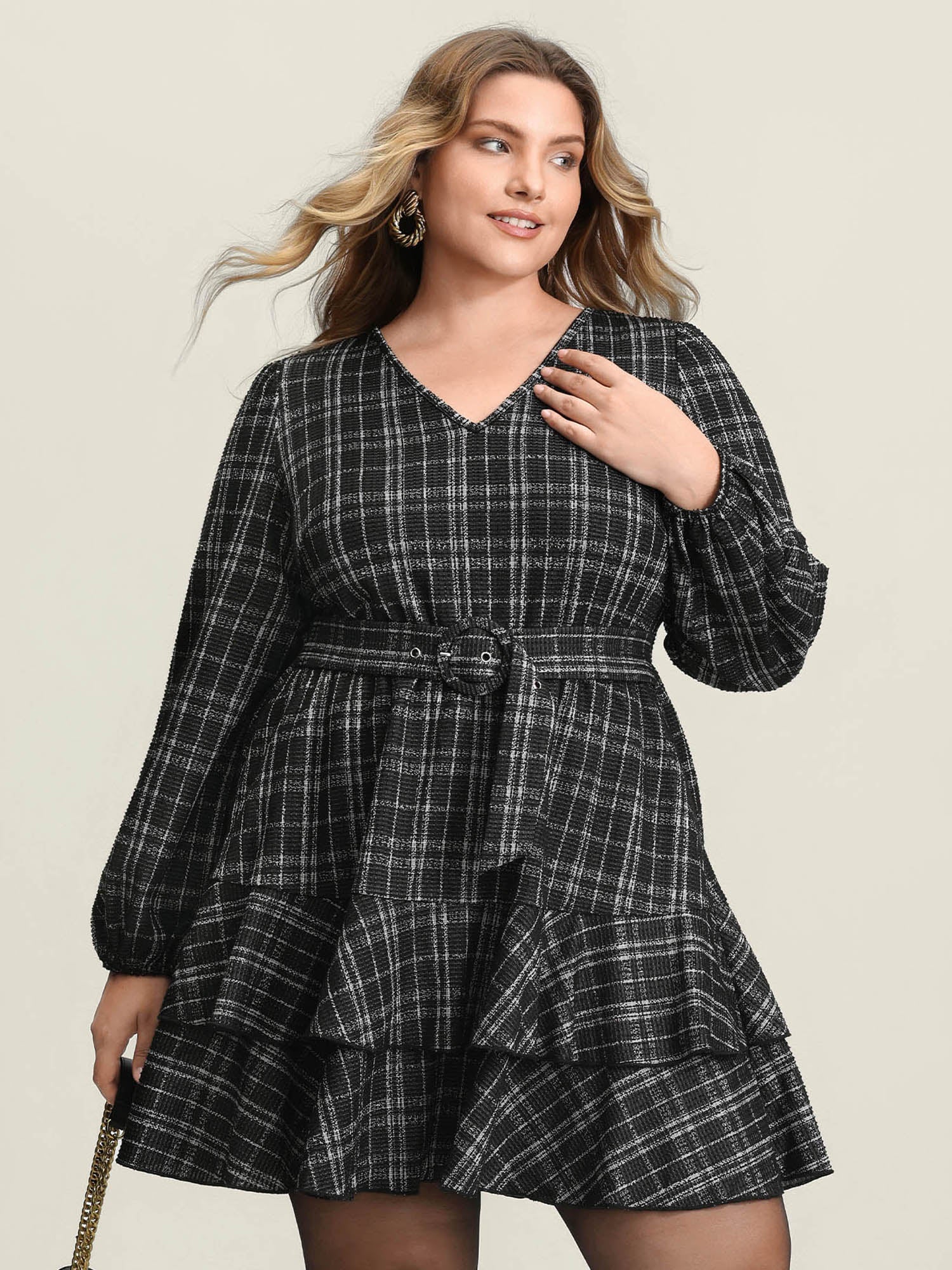 Stretchy Textured Tiered Mini Dress