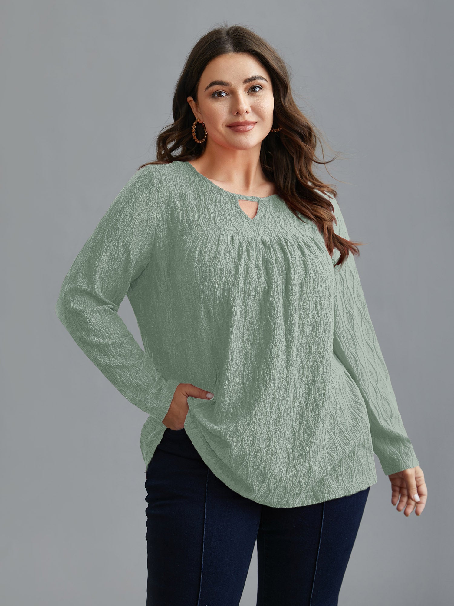 Textured Keyhole Gathered Knit Top