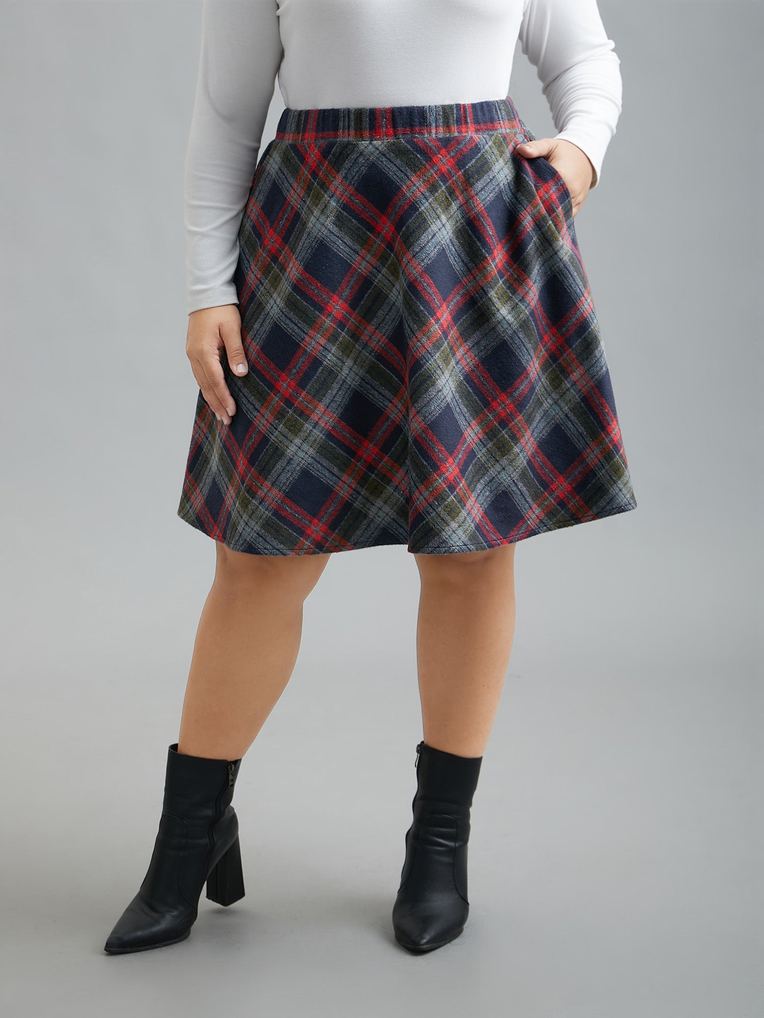 Plaid Pattern Elastic Waist A-line Mini Skirt