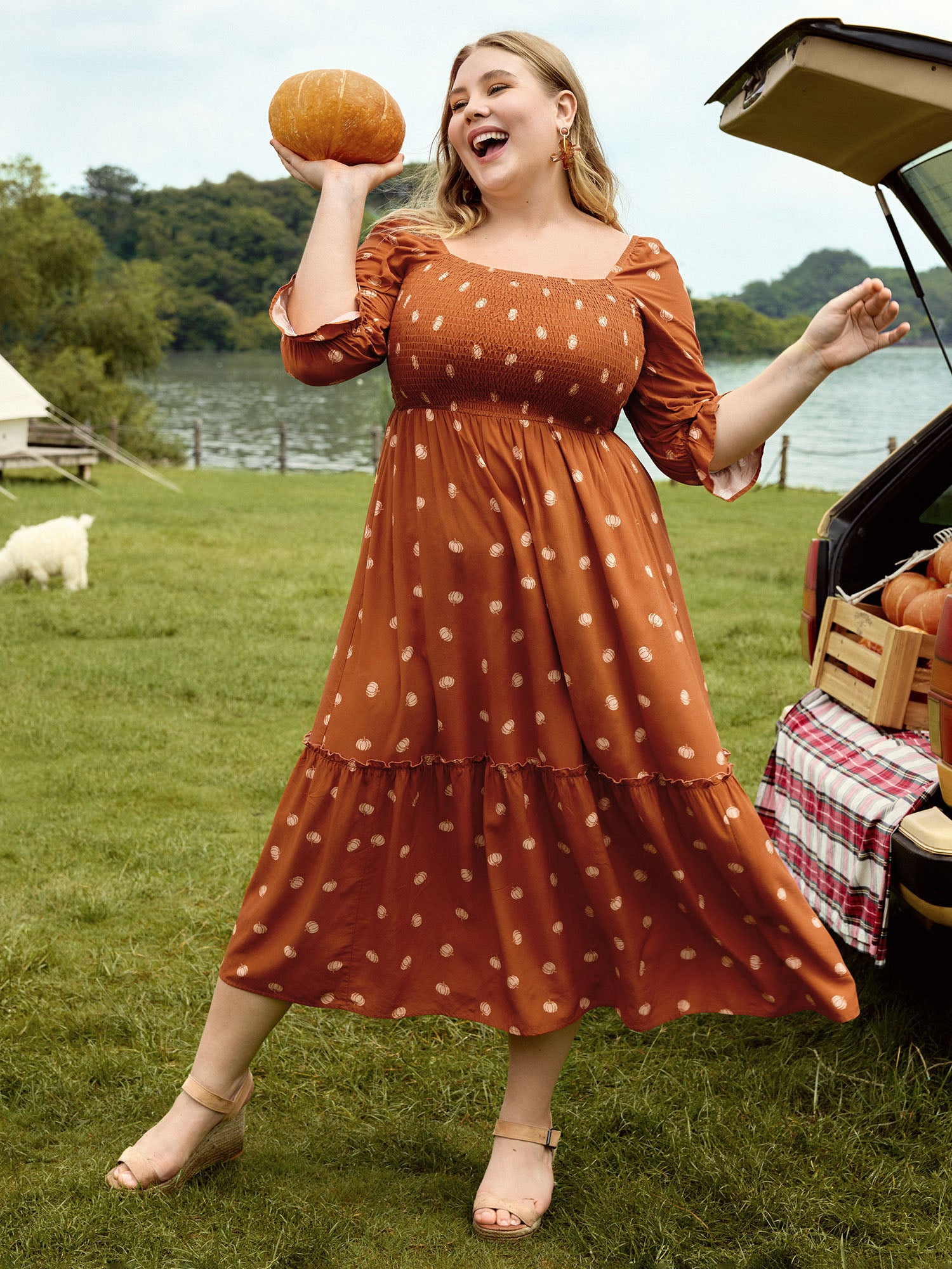Polka Dots Shirred Bodice Pockets Maxi Dress
